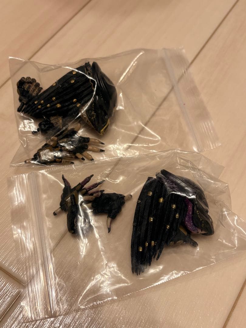 NECA エミッサリープレデター 2種