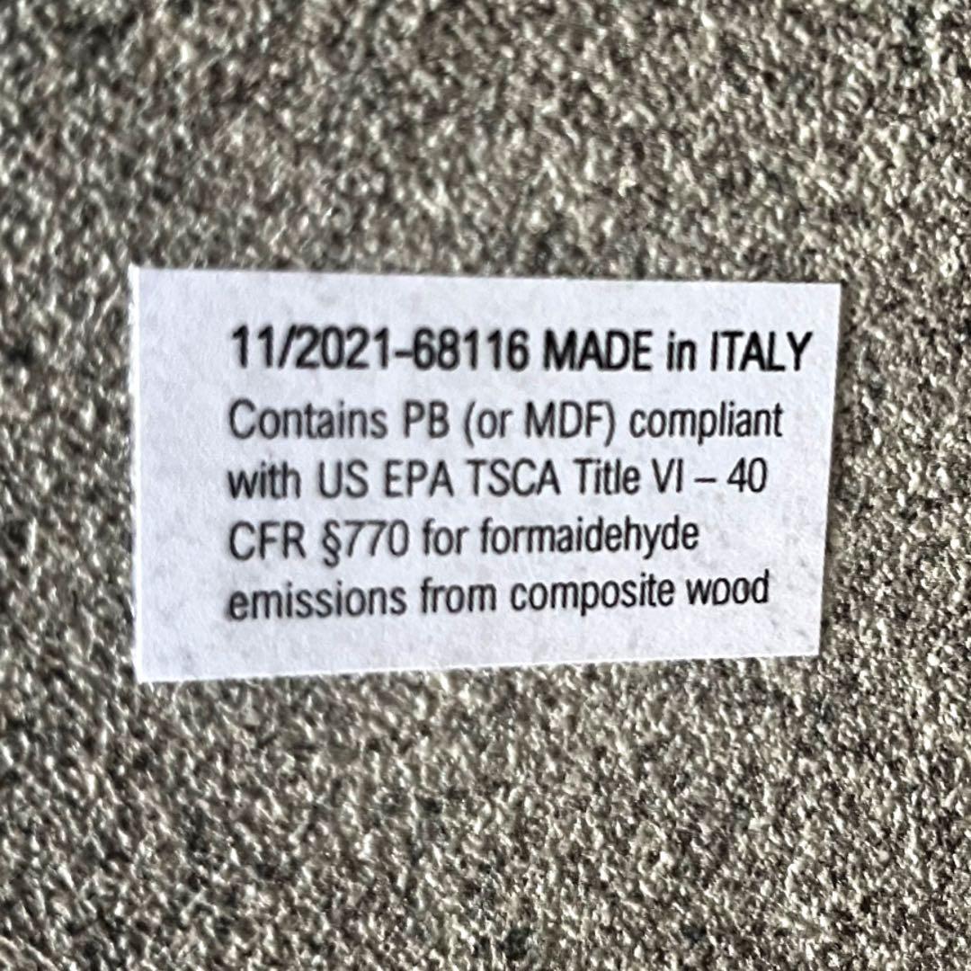 取付無料！カリガリス イタリア コヌビア ディックス 円形ダイニングテーブル✨