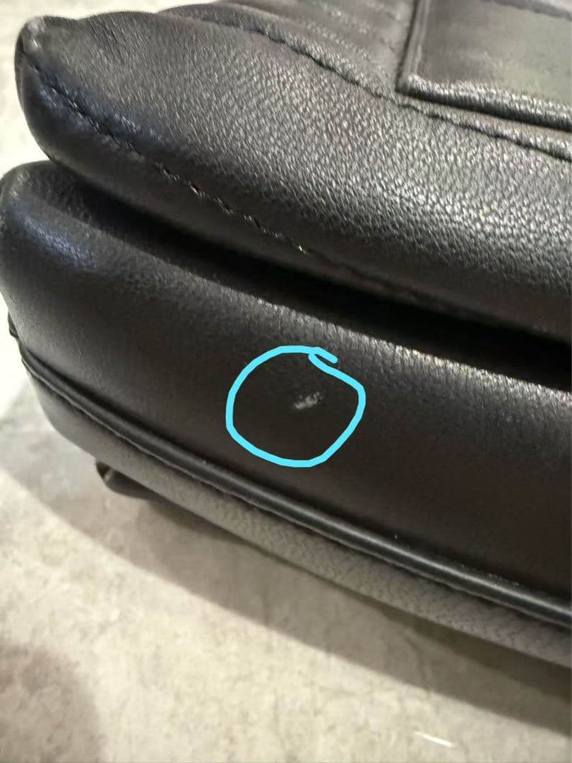 トリーバーチ　KIRA CHEVRON TOP-HANDLE SATCHEL