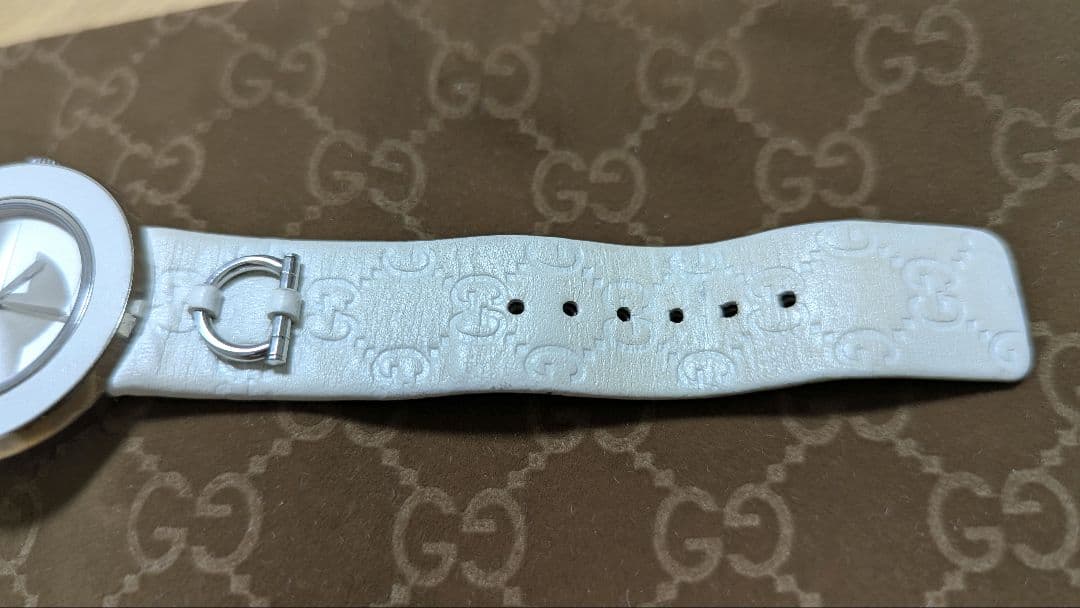 GUCCI 129.4 Uプレイ レディースウォッチ グッチシマレザーベルト