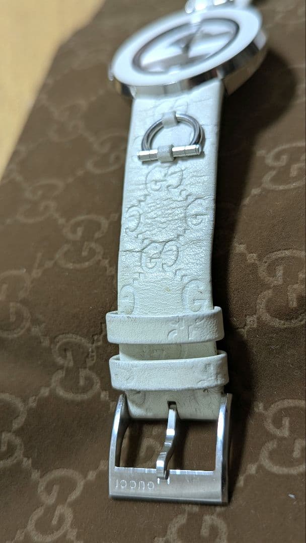 GUCCI 129.4 Uプレイ レディースウォッチ グッチシマレザーベルト
