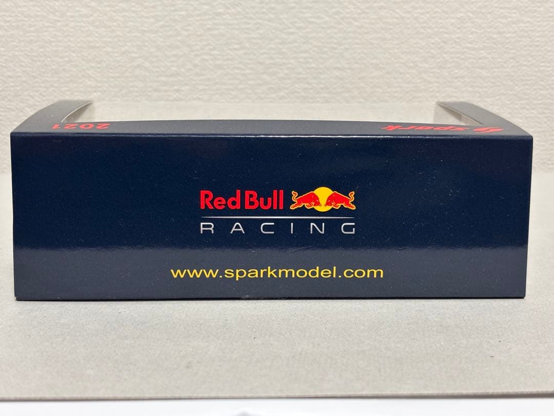 スパーク製1/43Red Bull RB16B 2021年オランダGP優勝