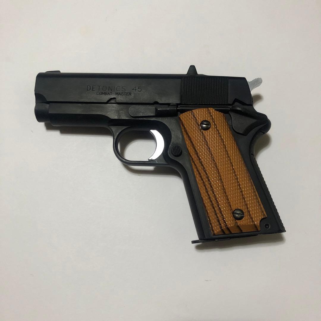 MGC デトニクス .45 プラスチック製 モデルガン 木製グリップ付き 合法