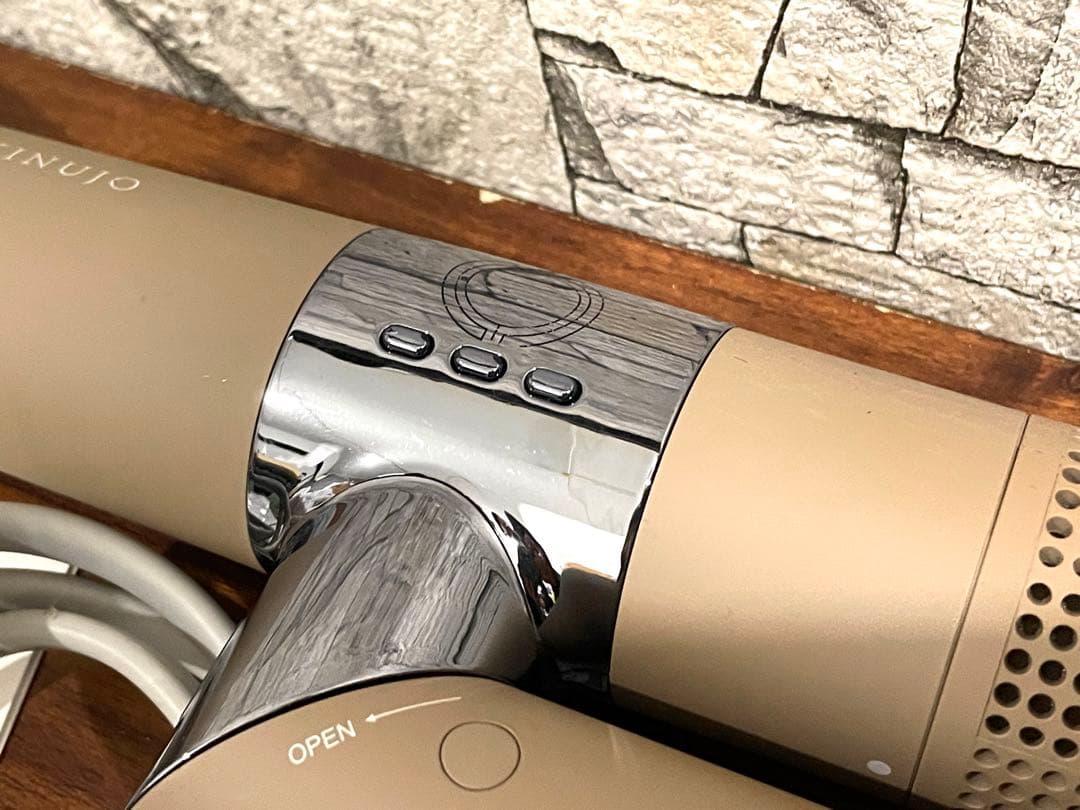 174 新型 絹女 KINUJO ドライヤー 動作確認済み