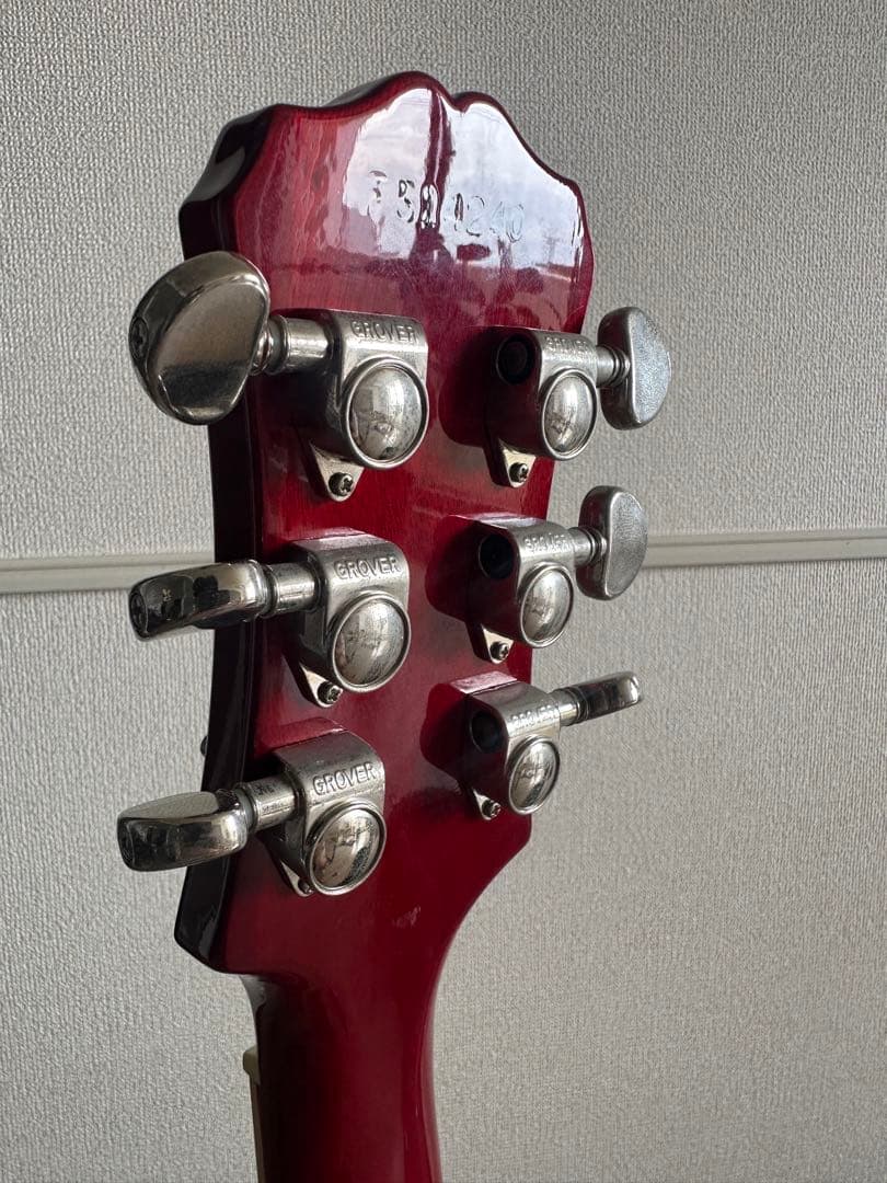 Epihone エピフォン レスポール(ケース・スタンド・その他付属品付き)