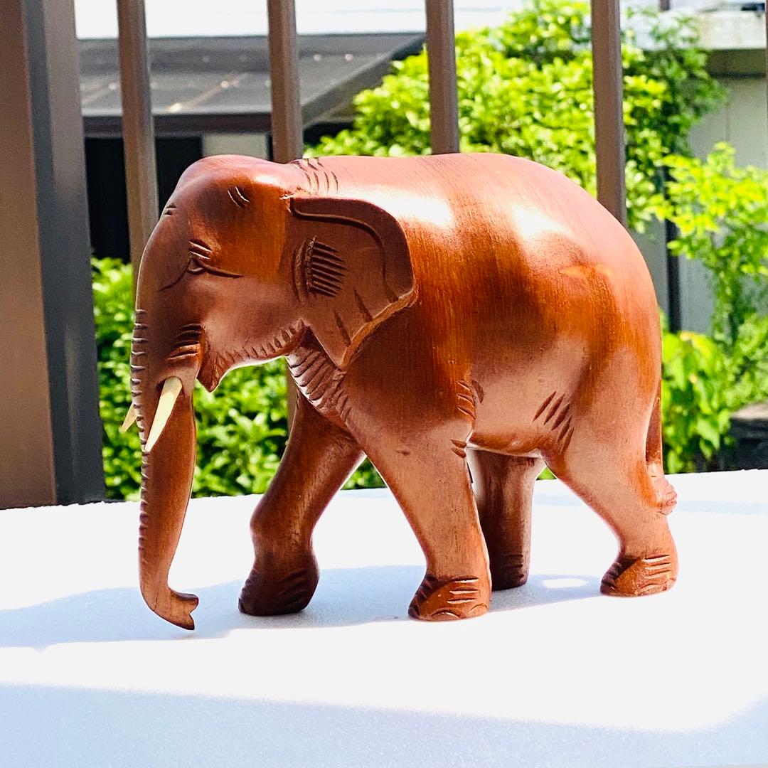r*o様 木彫りの象の置物 高さ16cm 長さ21cm - メルカリ