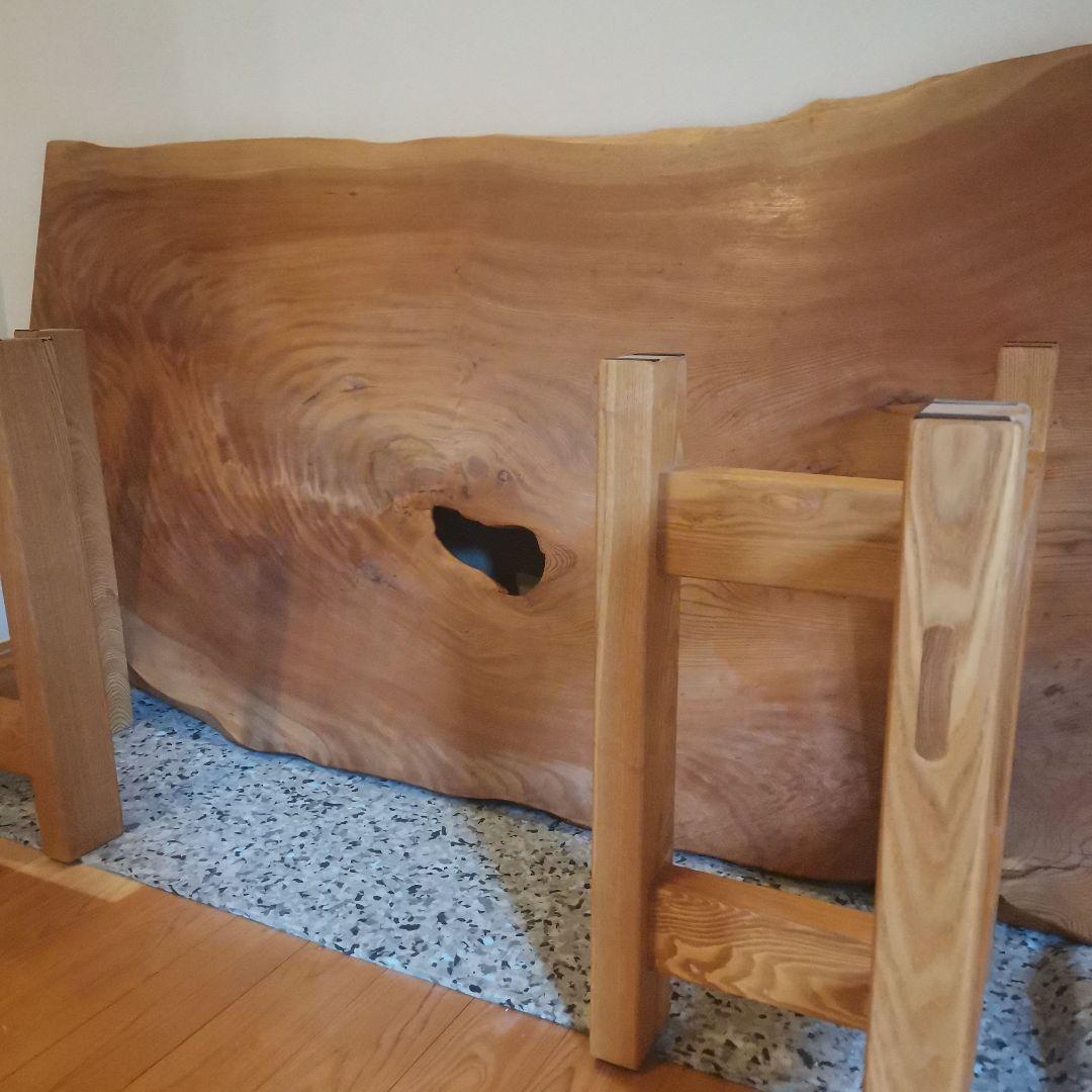 TK 　一枚板　ダイニングテーブル　とちの木　樹洞(うろ)有り　個性的