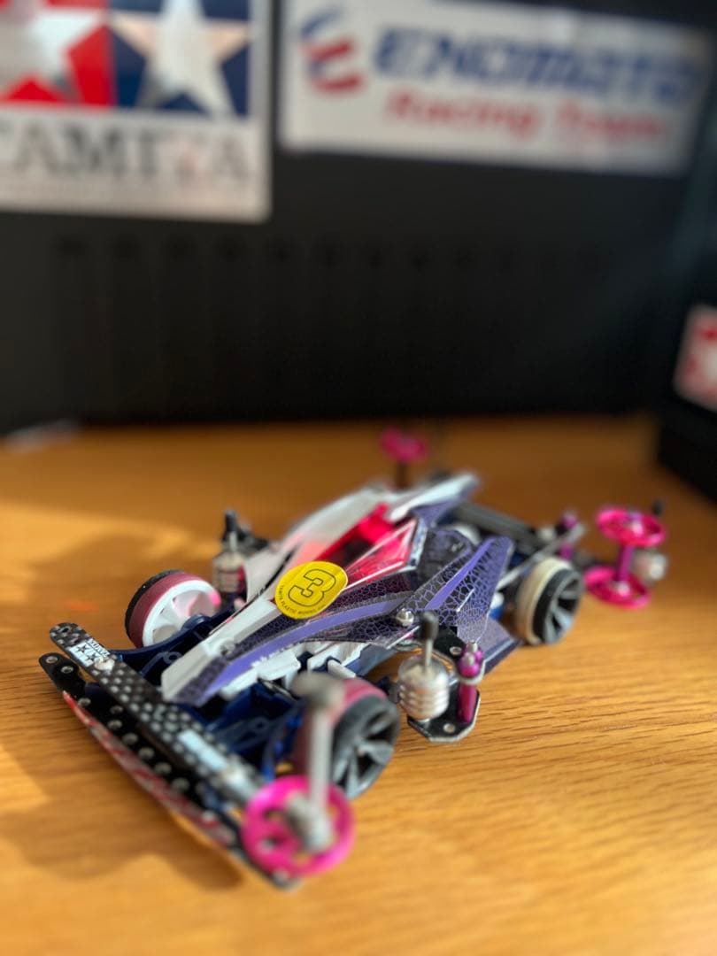 □ ミニ四駆 完成品 加工 アバンテ 仮面ライダーダブル ファング