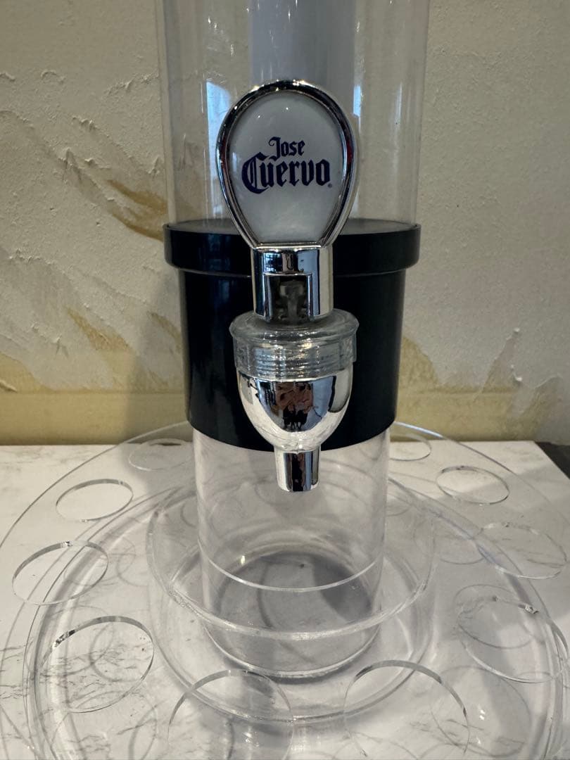 クエルボタワー非売品Jose Cuervo ショットグラスディスペンサー