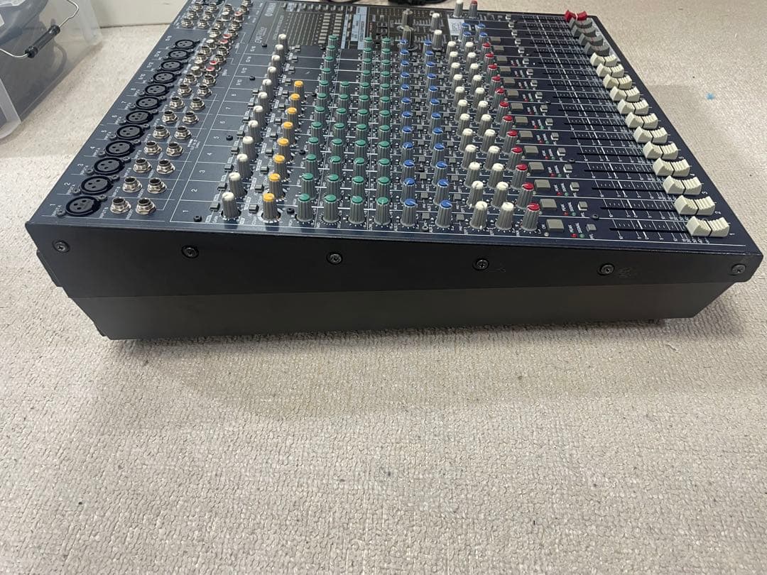 Yamaha EMX 5016CF パワードミキサー