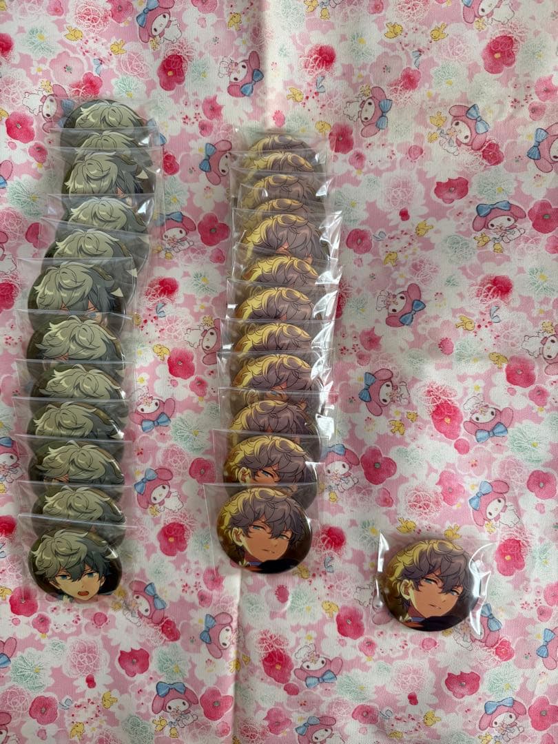 SHUFFLE×夜の帳とバトラー 瀬名泉 Idol Casual あんスタ 缶バ - メルカリ