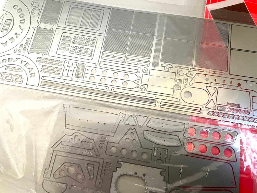 タミヤ 1/12 McLaren M23 1974とE.JAN1976仕様キット｜1／12 M23 76