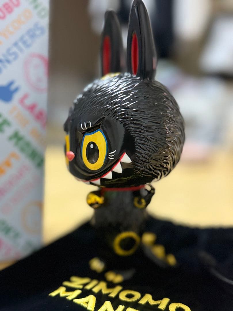 LABUBU ZIMOMO ラブブ招き猫 20 CM 限定版【早い者勝ち】 - メルカリ