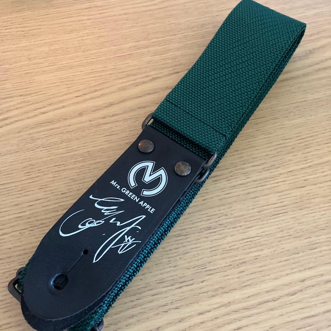 Mrs.GREEN APPLE サイン入りギターストラップ - メルカリ