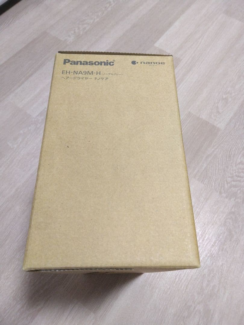 新品未使用　Panasonic EH-NA9M-H ドライヤー　ナノイー