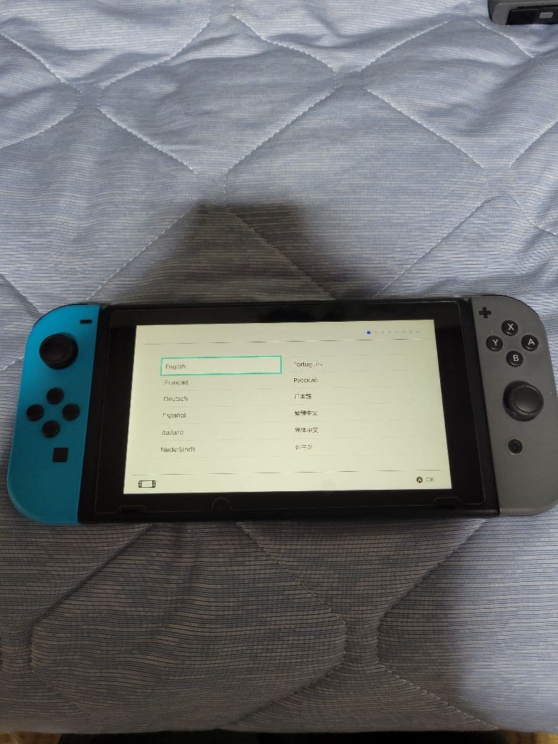 Nintendo Switch 本体 / 付属品付き！カセット付き！