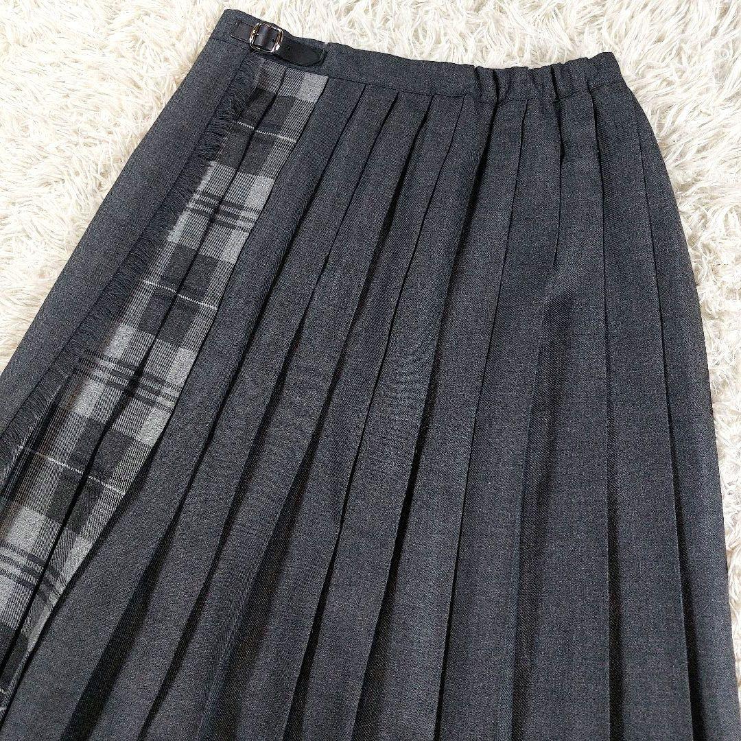 極美品 オニールオブダブリン プリーツAライン　チェック柄 レザーベルトスカート