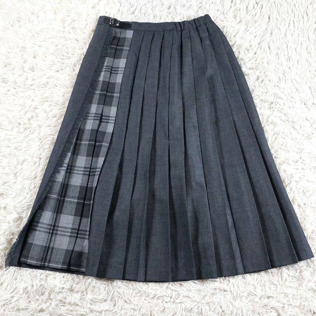 極美品 オニールオブダブリン プリーツAライン　チェック柄 レザーベルトスカート