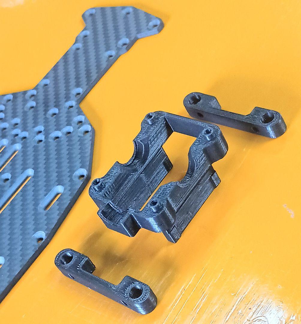 TT02　カーボンコンバキット　RWD メタルガレージ　lGarage