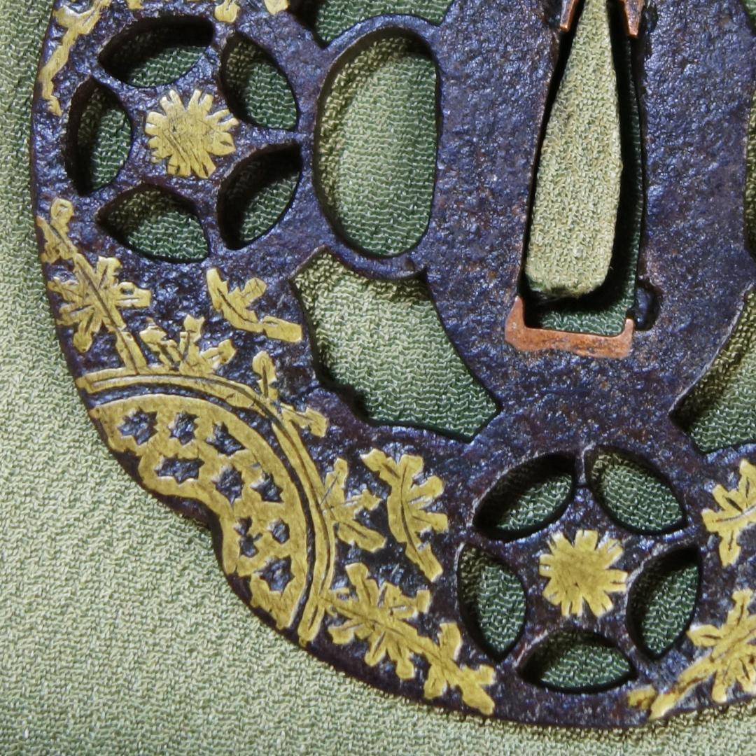 【真鍮象嵌 与四郎鍔】(認定書・鍔箱付き) 鍔 鐔 刀装具 日本刀 武具 骨董