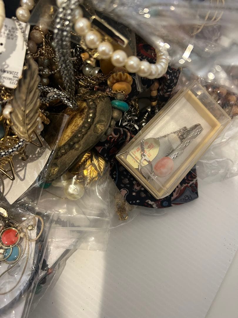 ジャンク　アクセサリーおまとめ 4kg程度