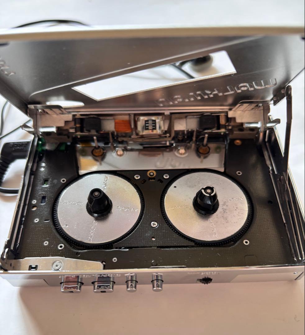 SONY WM-102 カセットプレーヤー イヤホン付き ジャンク品