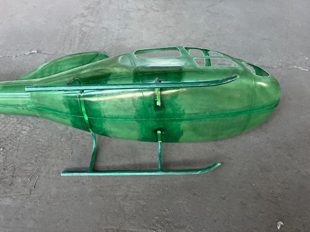 ラジコン ヘリコプター　スケールボディ