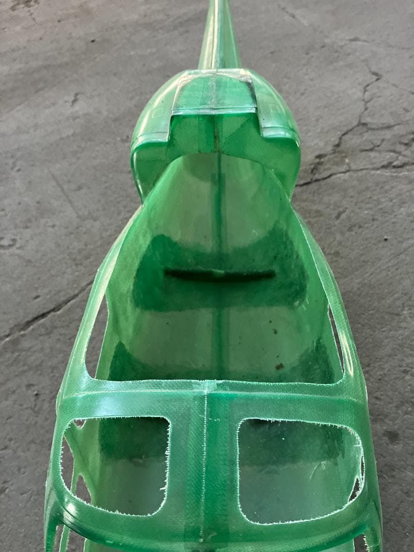 ラジコン ヘリコプター　スケールボディ