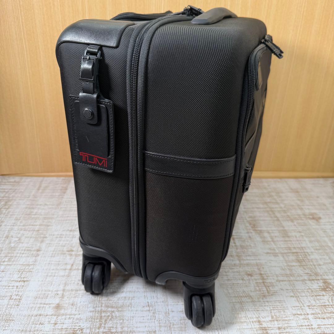TUMI 26624D2 4ウィールドコンパクト ALPHA キャリーケース