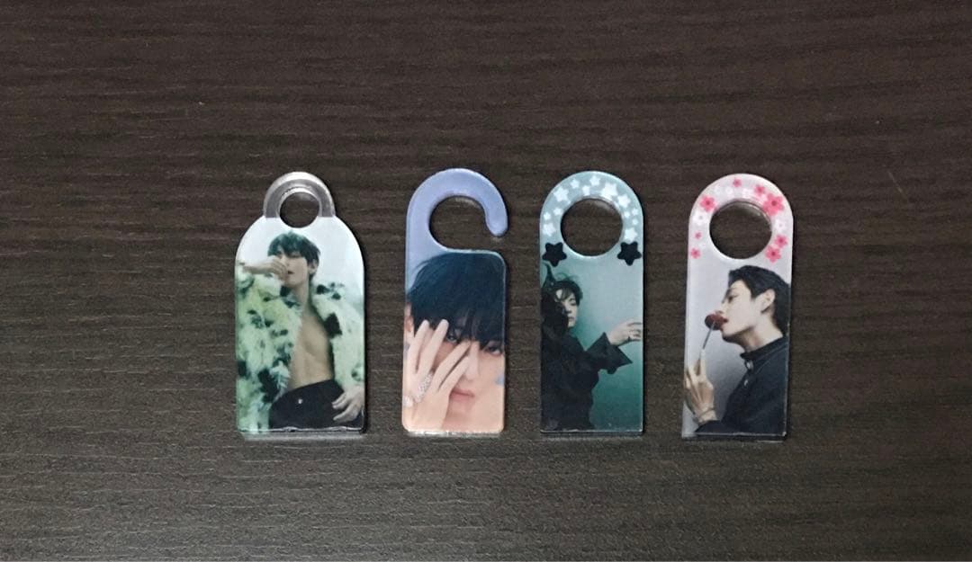 りん様専用】BTS テヒョン アクリルパーツ ストロータグ - メルカリ