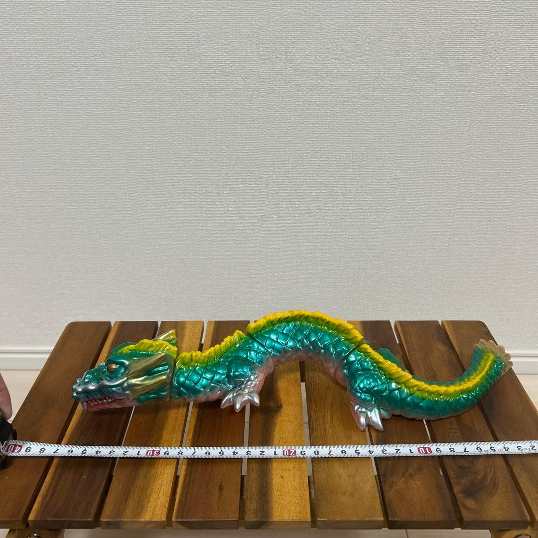 マンダ M1号 世紀の大怪獣東宝怪獣シリーズ ピンク成型/メタ緑 背びれ黄