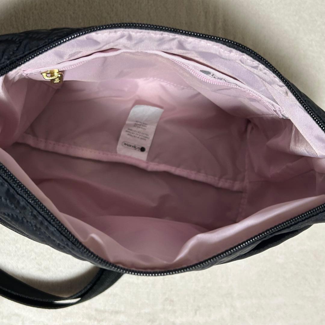 未使用級‼️【LeSportsac】パフィーブロッサムズ　黒　ショルダーバッグ