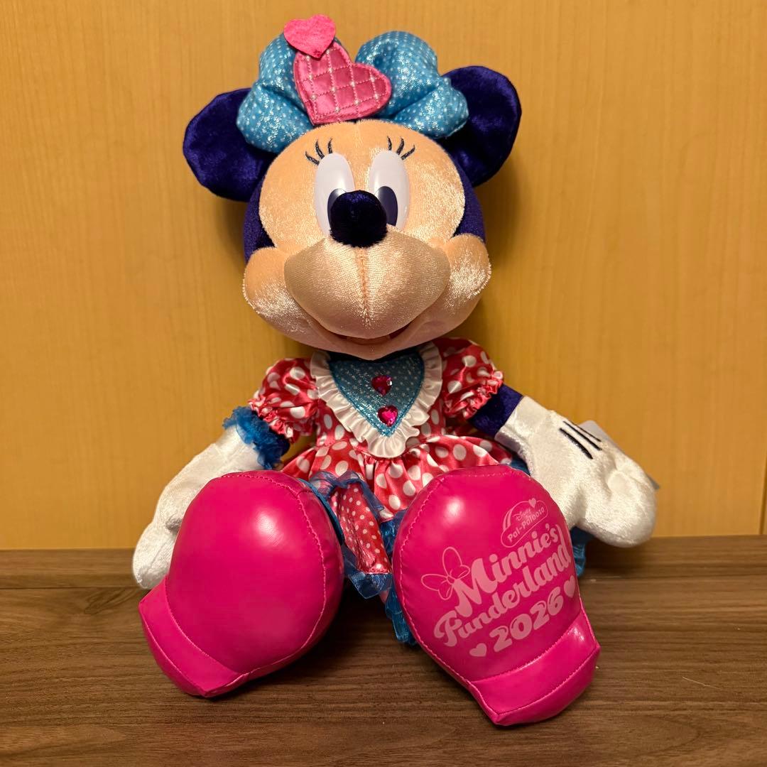 パルパルーザ　ミニーのファンダーランド　ぬいぐるみ　ぬいぐるみバッジ　4点セット