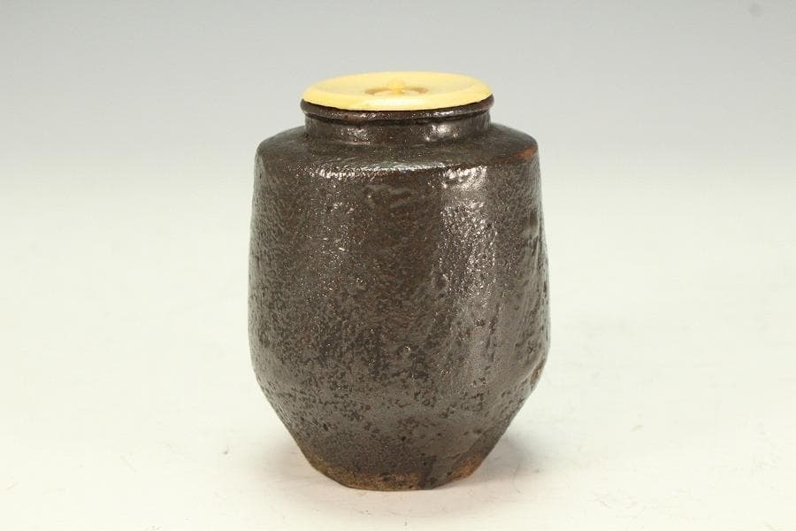 茶道具 唐物 黒釉 茶入 時代裂 仕服 良蓋(K-A208)