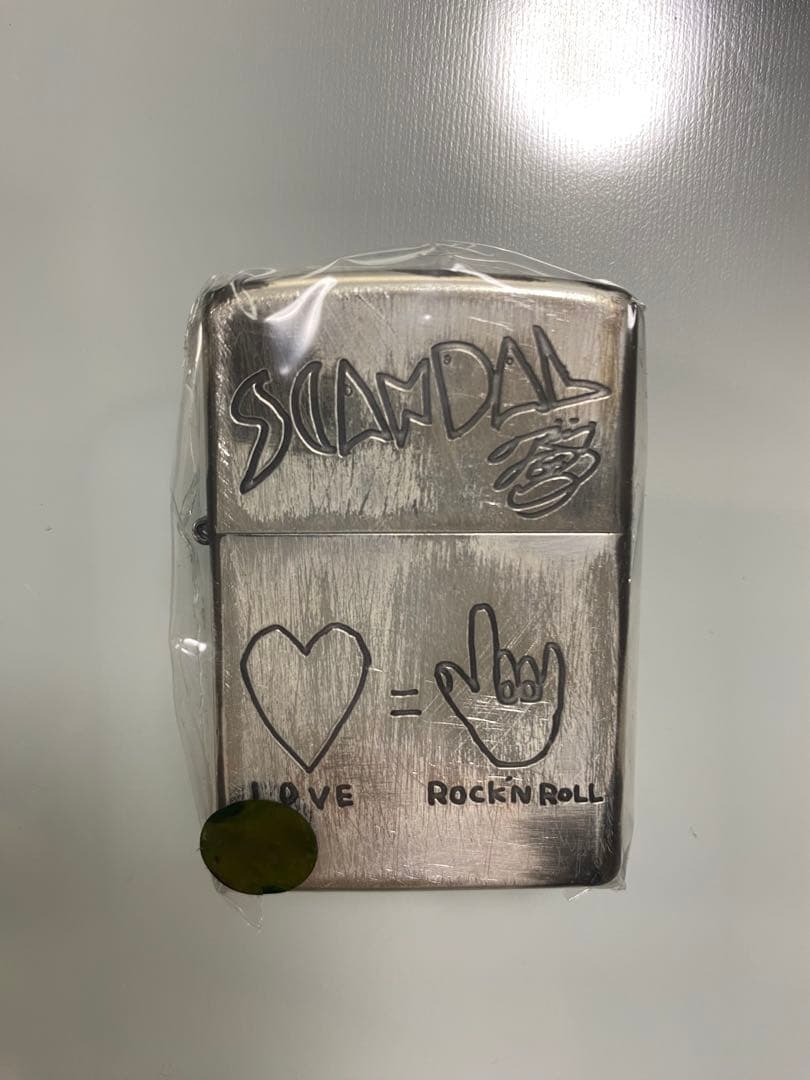 SCANDAL ZIPPO 受注生産限定品 【新品未使用品】と￼付録の写真集