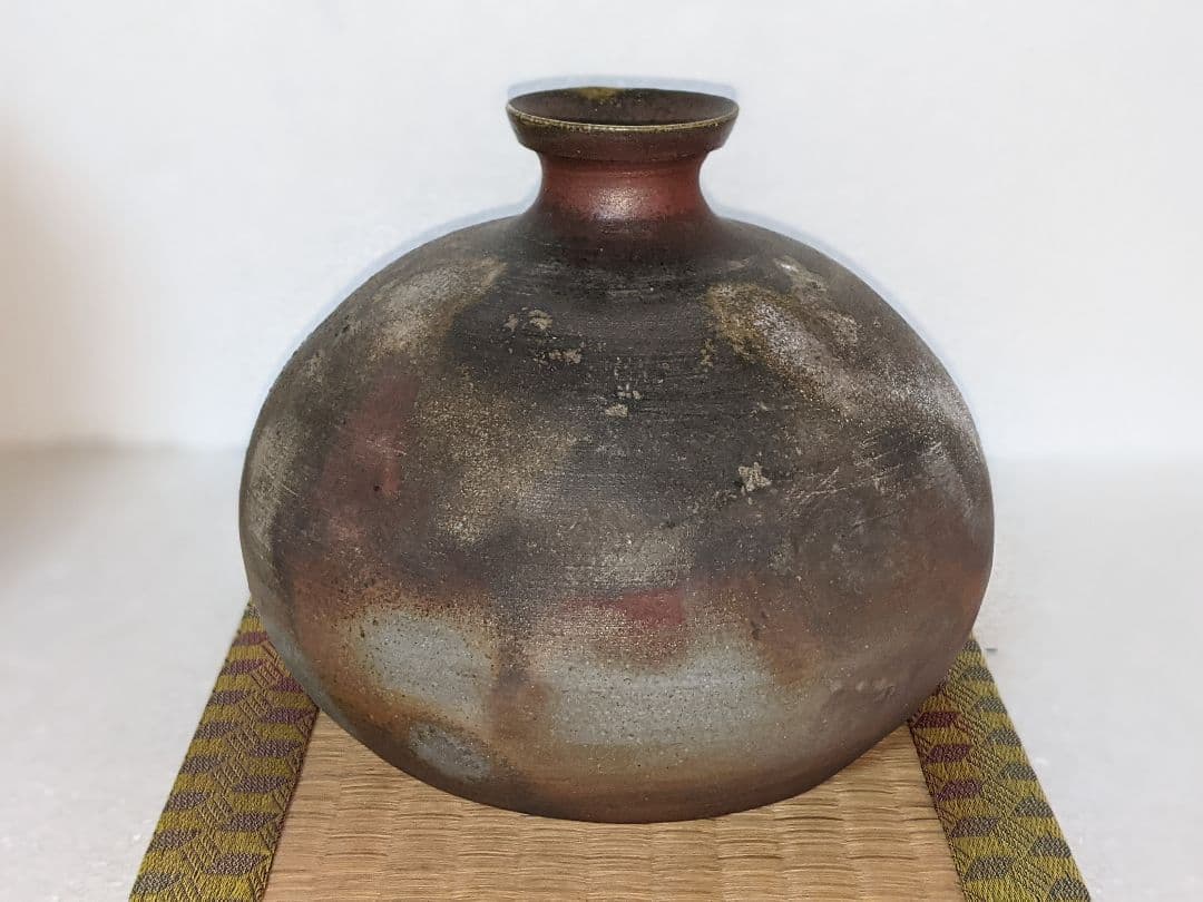 『備前焼』『西蔵坊窯　猪俣政昭造』 カブラ徳利　壺　花入れ　花瓶　花器