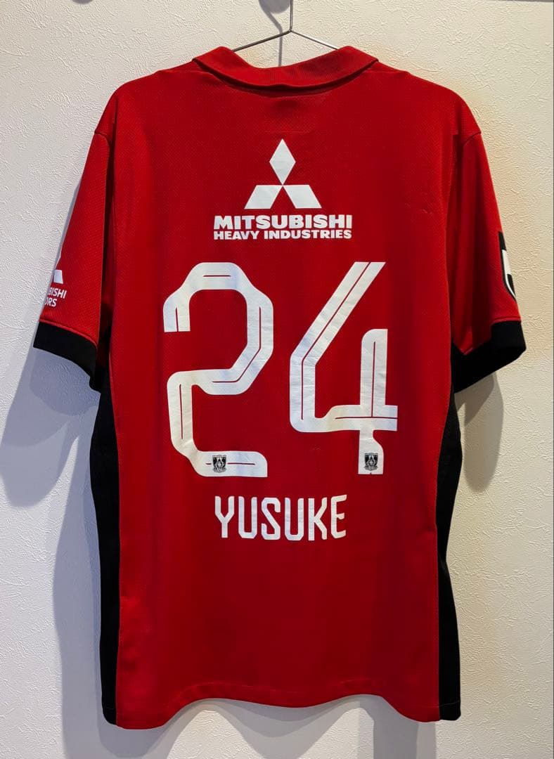 浦和レッズ 2025年ユニフォーム （松尾佑介） - メルカリ