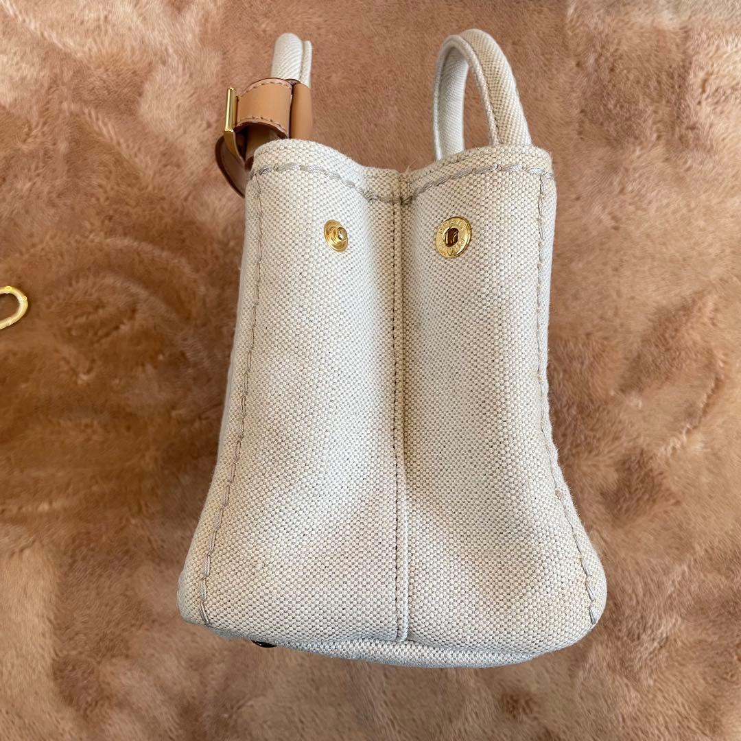 ショルダーストラップのみ　バッグは付属しません。