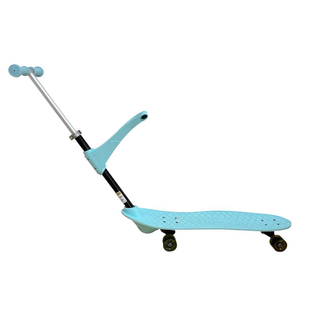 人気♡一歳から始められる　スケートボード　Ookkie オーキー　ブルー