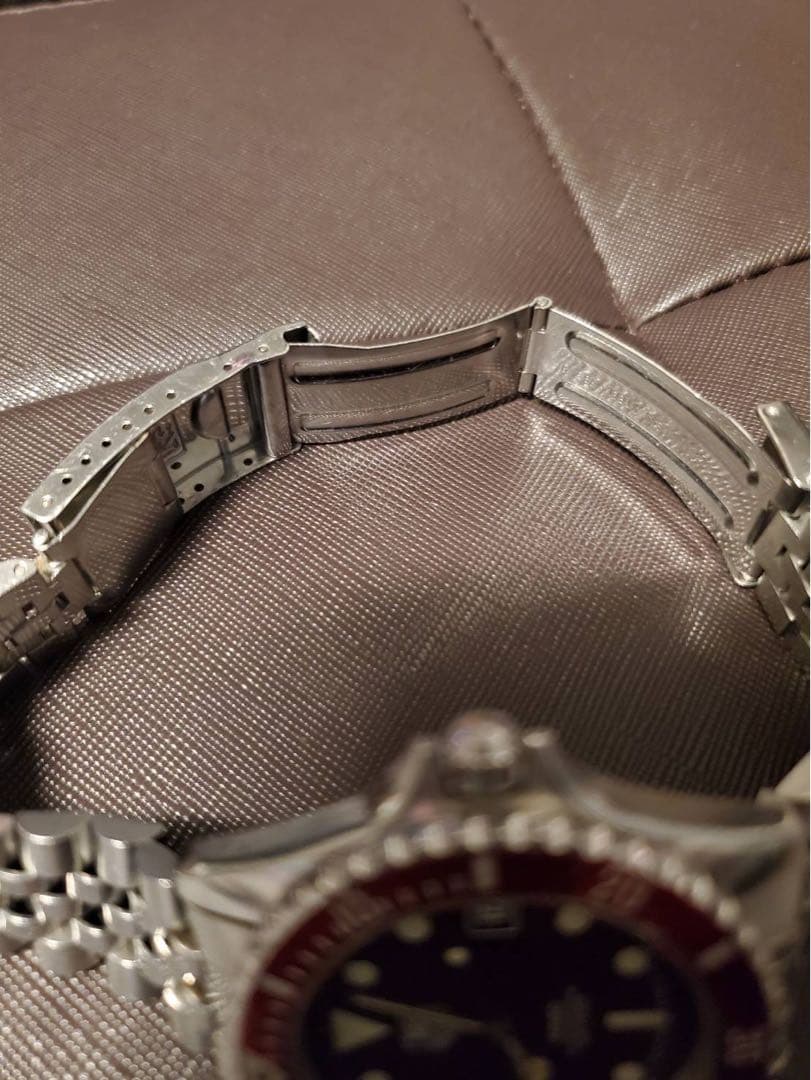 ポロリン　タグホイヤー 1000 ジャンク