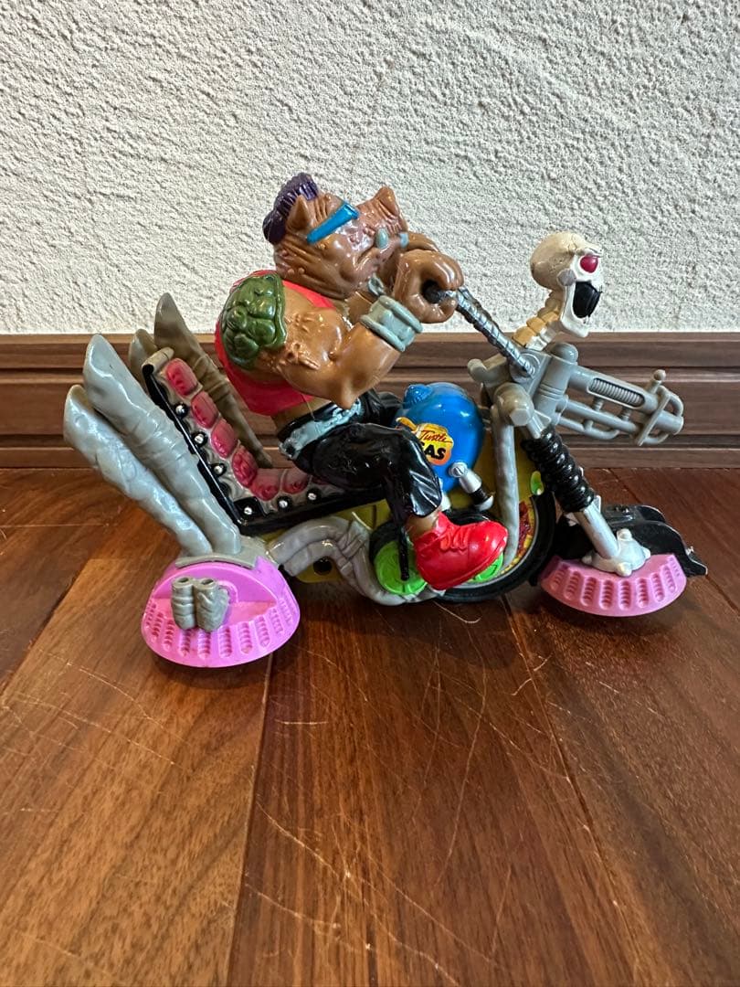 TMNT ビバップ＋サイコバイク フィギュア