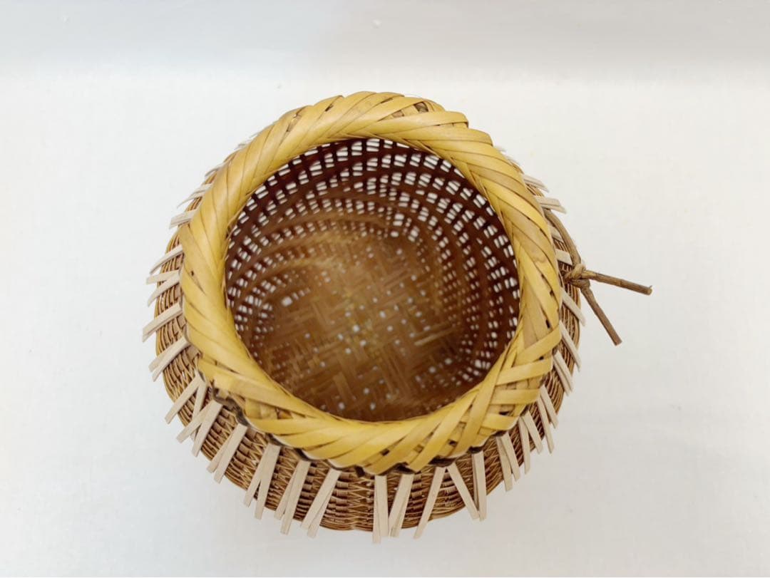華道具 白竹 桂籠 竹花入 茶道具 竹工芸 天然竹製 竹篭 竹細工