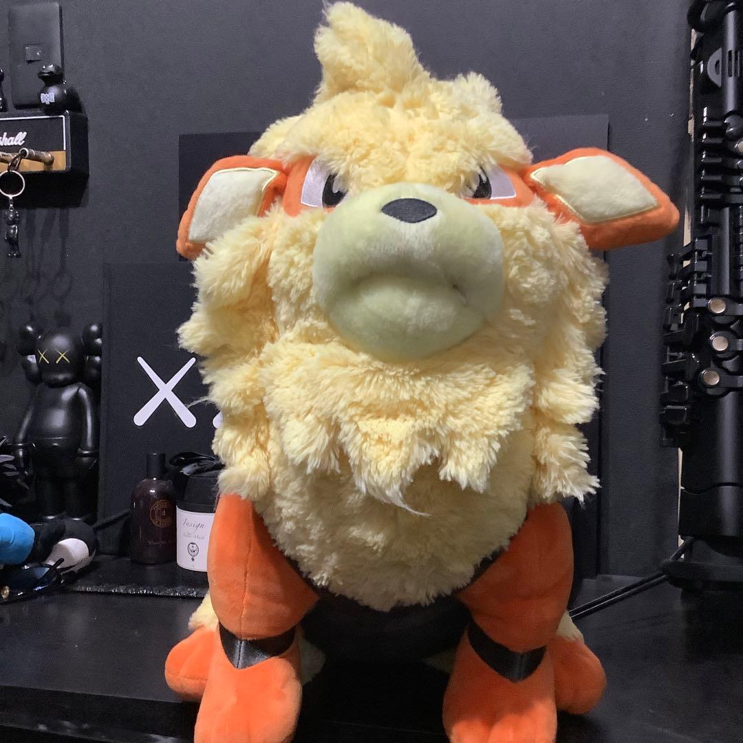 希少】 Pokémon ポケモン BigMore! 特大ぬいぐるみ ウインディ