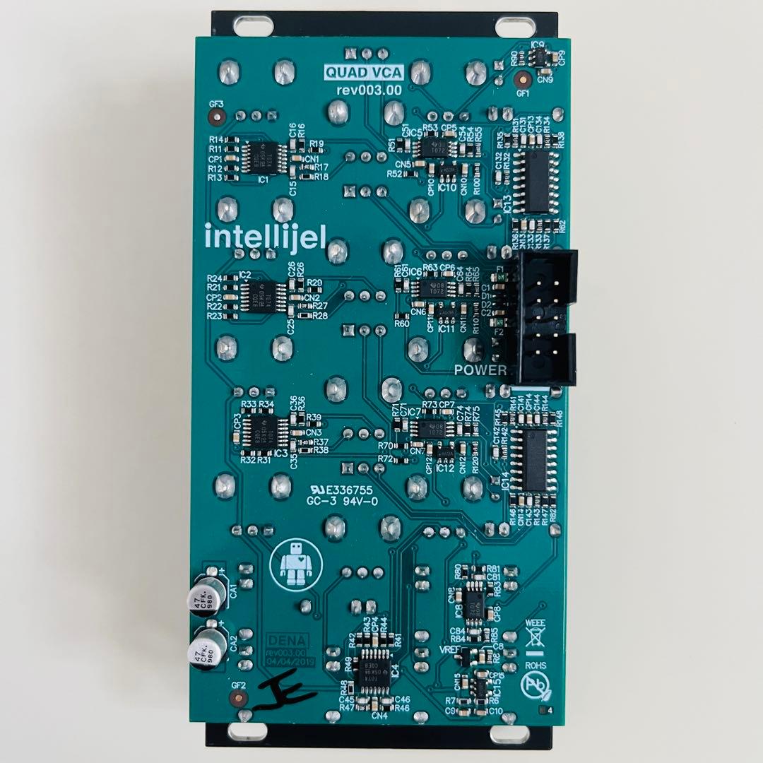 Intellijel Quad VCA 黒パネル ユーロラック モジュラーシンセ