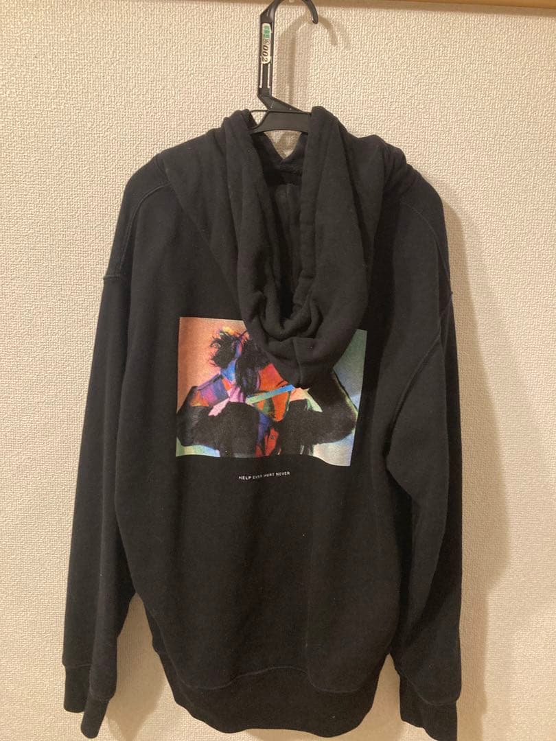 藤井風 HEHN カラフルグラフィック ブラックフード付きパーカー