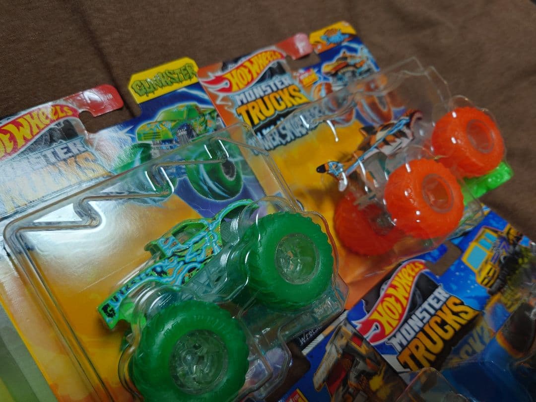 新品未開封Hot Wheelsモンスタートラック10台セット