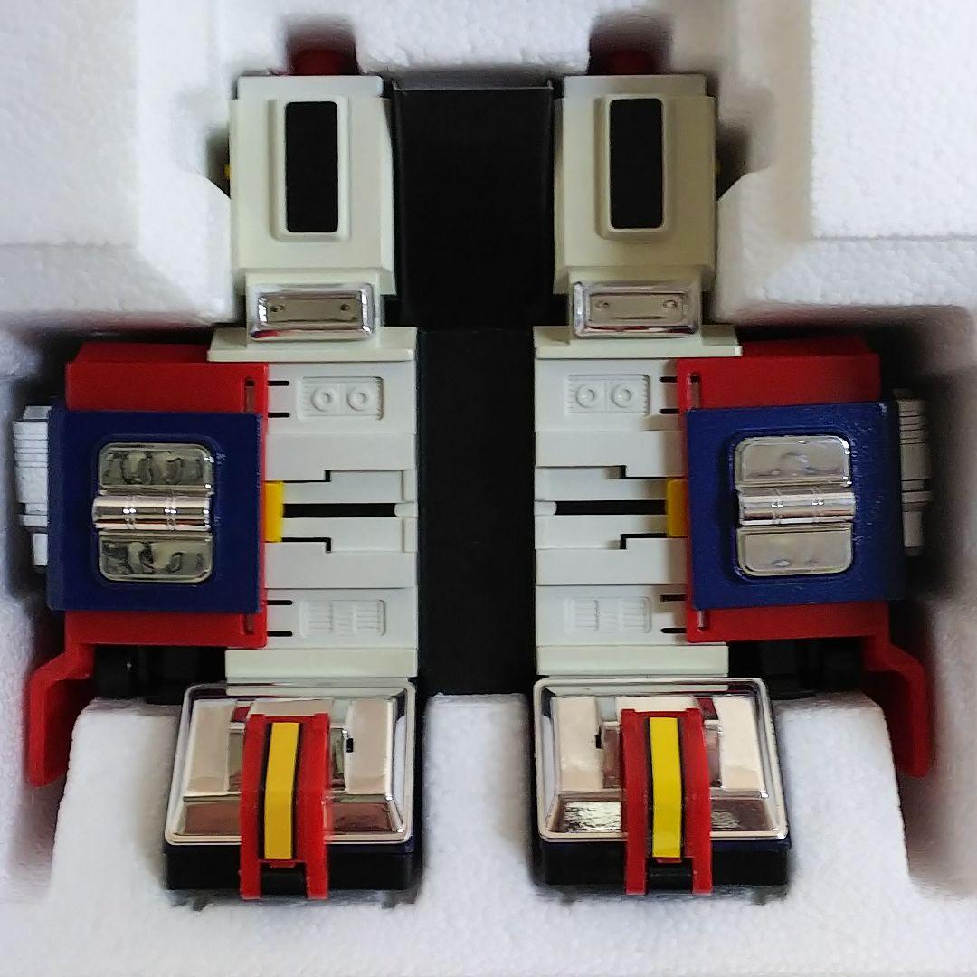 「太陽戦隊サンバルカン」ＤＸ超合金・太陽合体サンバルカンロボ（新品・当時モノ）