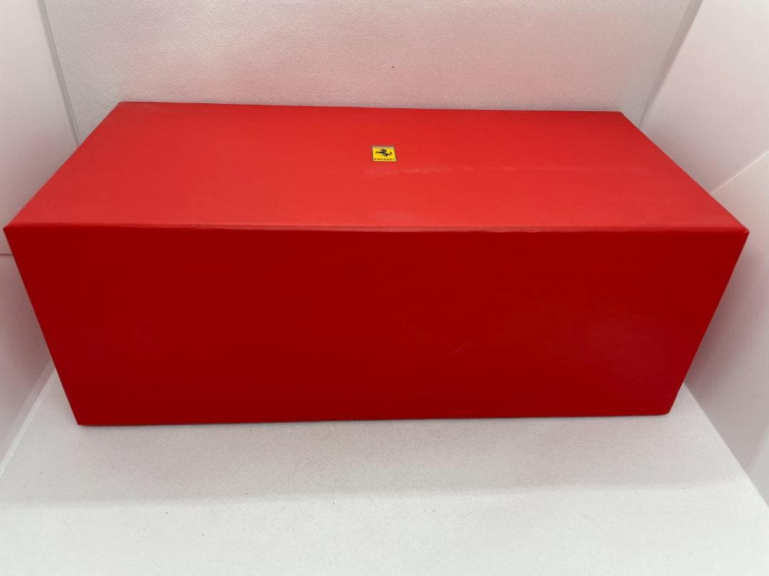 303-009 1/18 フェラーリ Ferrari365GT4 BB