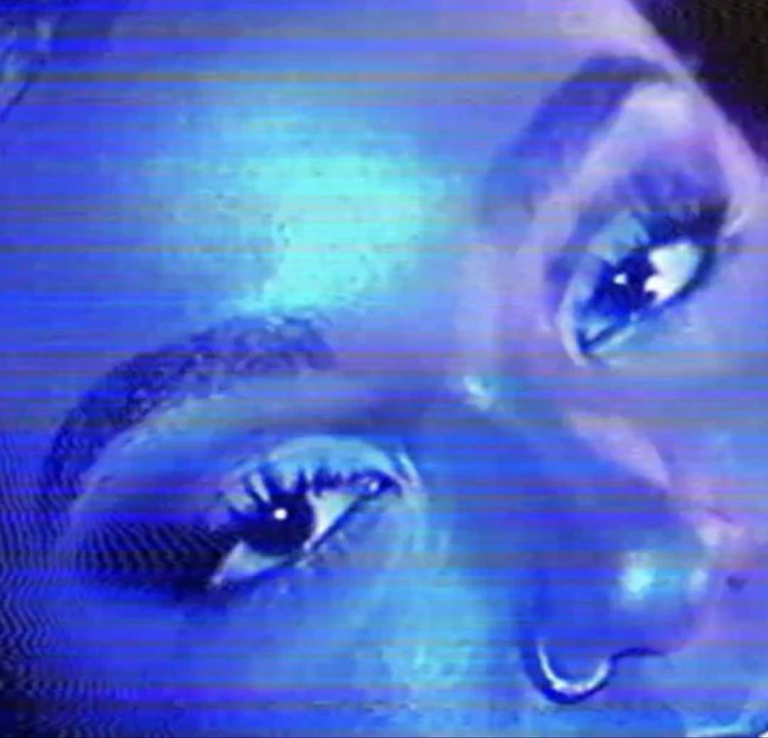 ビデオカメラ T O S Retro Camcorder