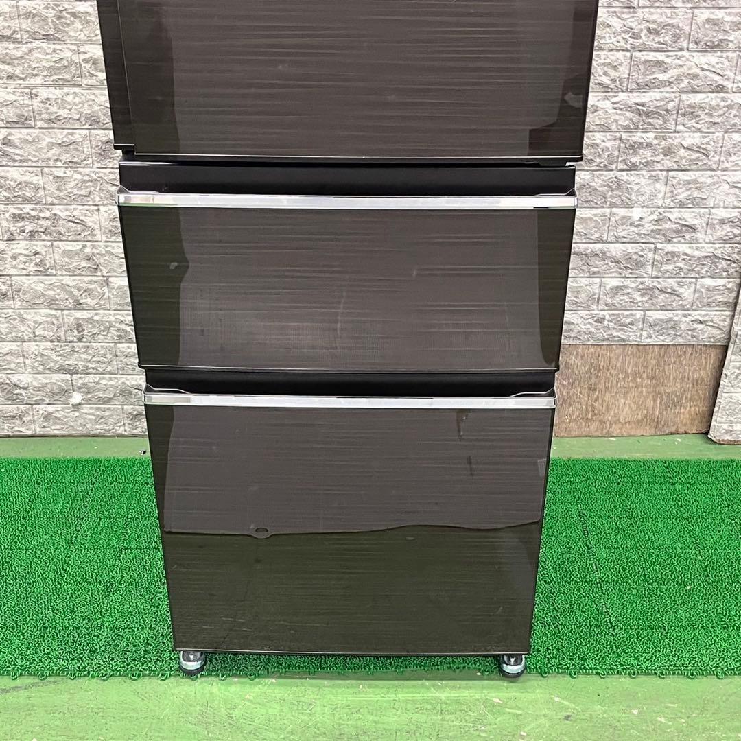 647 最新デザイン　木目調　大人気　冷蔵庫　大型　300L強　自動製氷機